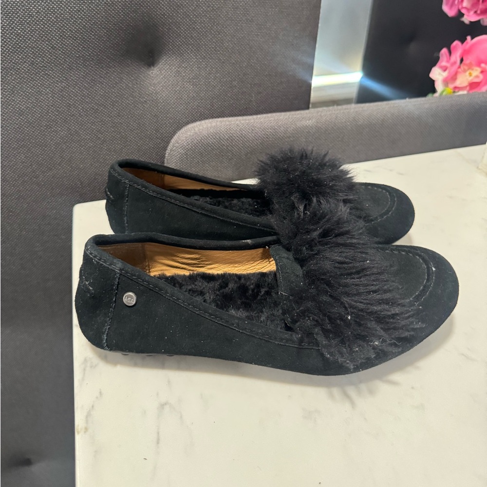 UGG Black Suede Loafers with Faux Fur Detail - Picture 2 of 11